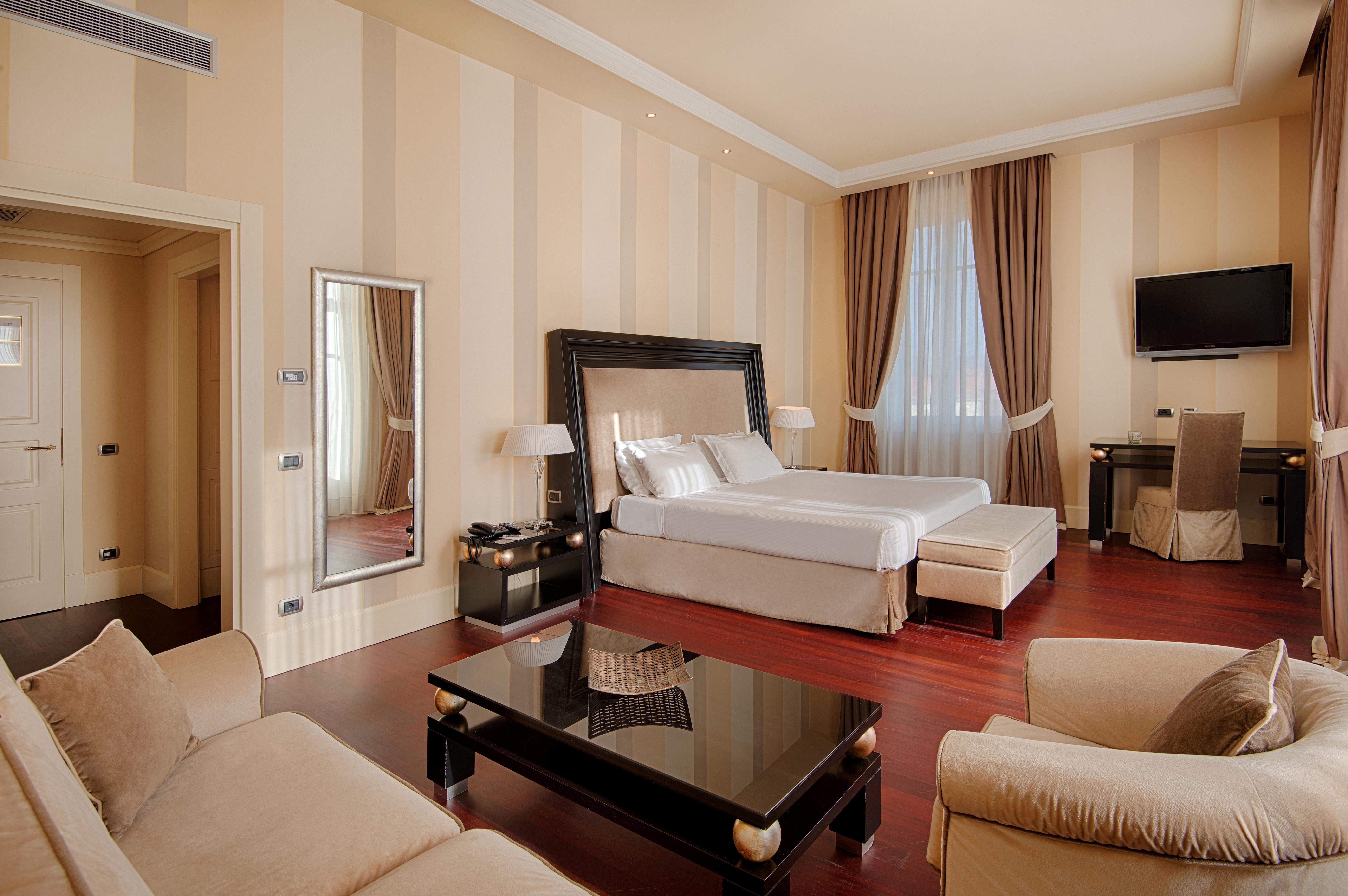 Gh Palazzo Suite & Spa Livorno Zewnętrze zdjęcie